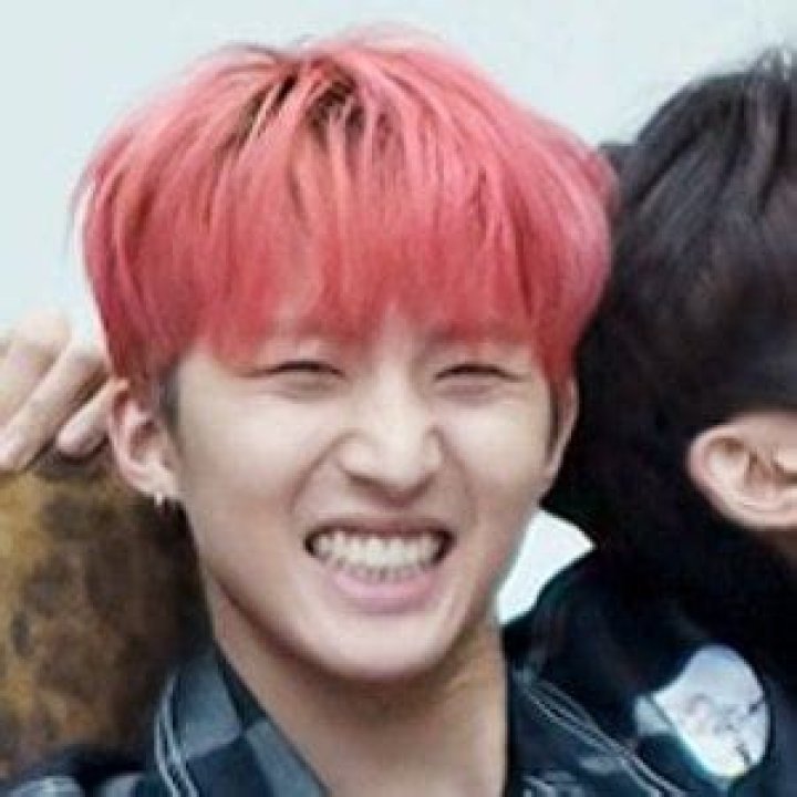 Lee Hwi-taek - Bio, Age, height, Wiki, Facts and Family