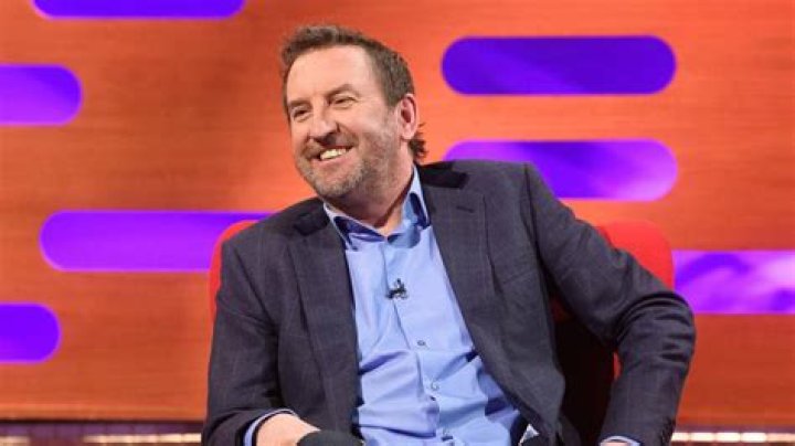 Lee Mack - Bio, Age, net worth, height, Wiki, Facts and Family