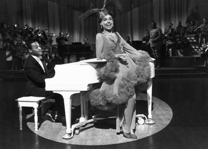 Lena Horne - Bio, Age, Wiki, Facts and Family