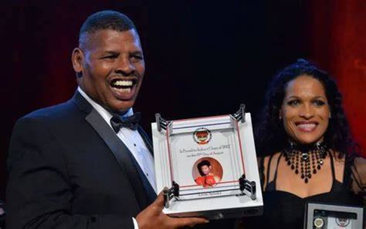 Leon Spinks - Bio, Age, net worth, siblings, height, Wiki, Facts and Family