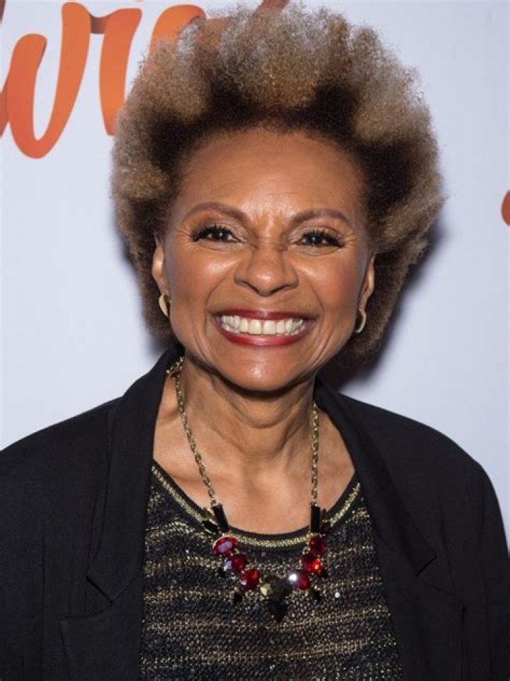 Leslie Uggams - Bio, Age, Wiki, Facts and Family