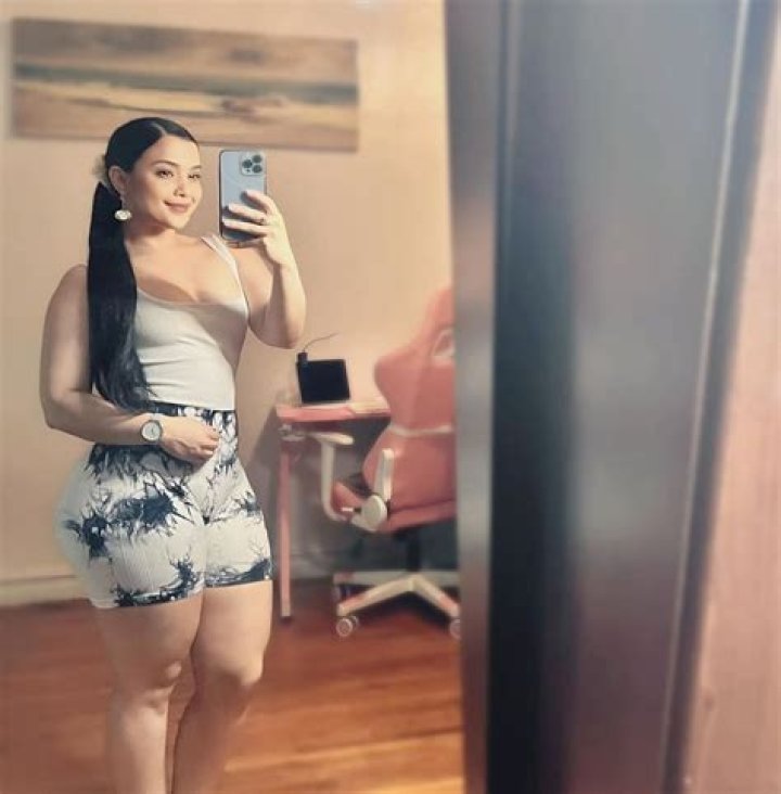 Leticia De Jesús Moscoso (webvideostar)-Wiki, Age, Net Worth, Biography , Spotify, TikTok, Facebook, Facts and Family