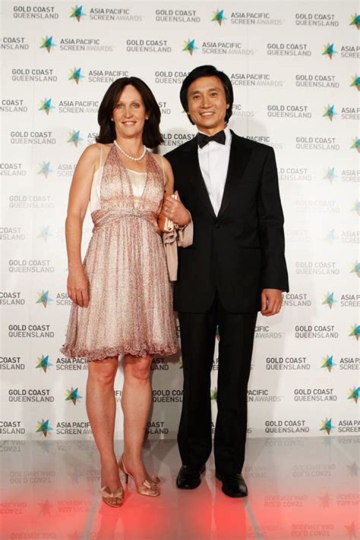 Li Cunxin - Bio, Age, net worth, Wiki, Facts and Family