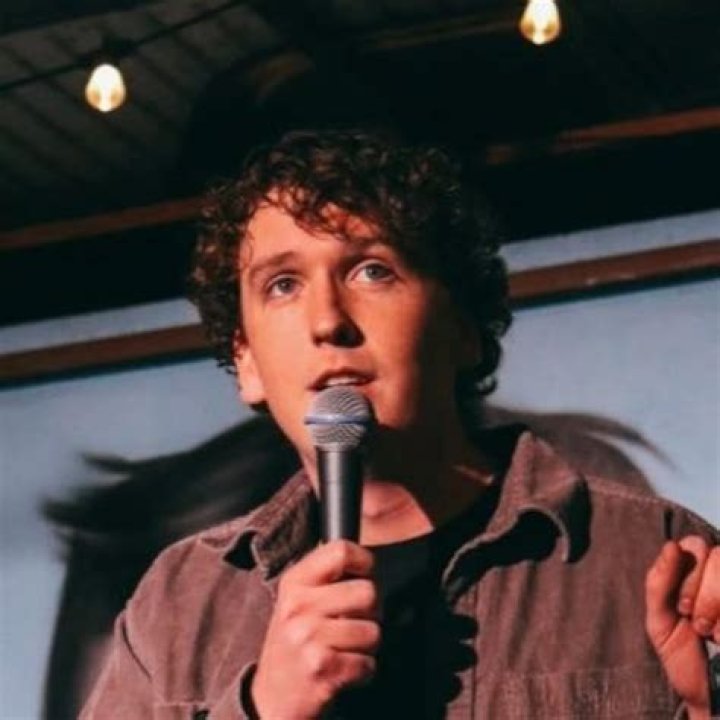 Liam Cullagh: Comedian Detailed Bio, Age, Birthday, & Height Insights and more