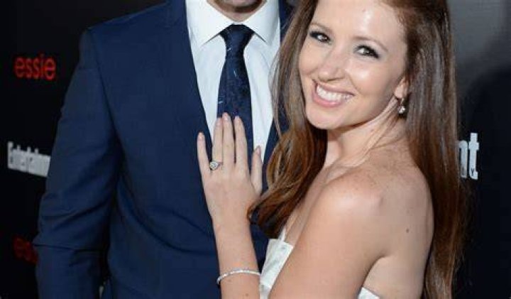 Liam McIntyre - Bio, Age, net worth, height, Wiki, Facts and Family