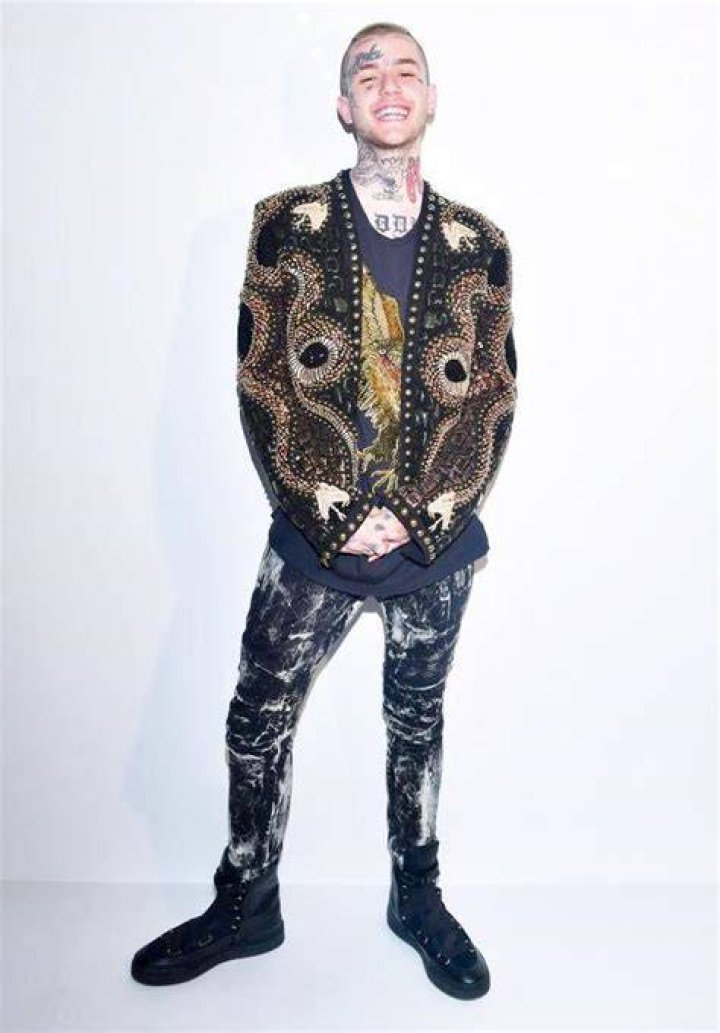 Lil Peep - Bio, Age, net worth, weight, height, Wiki, Facts and Family