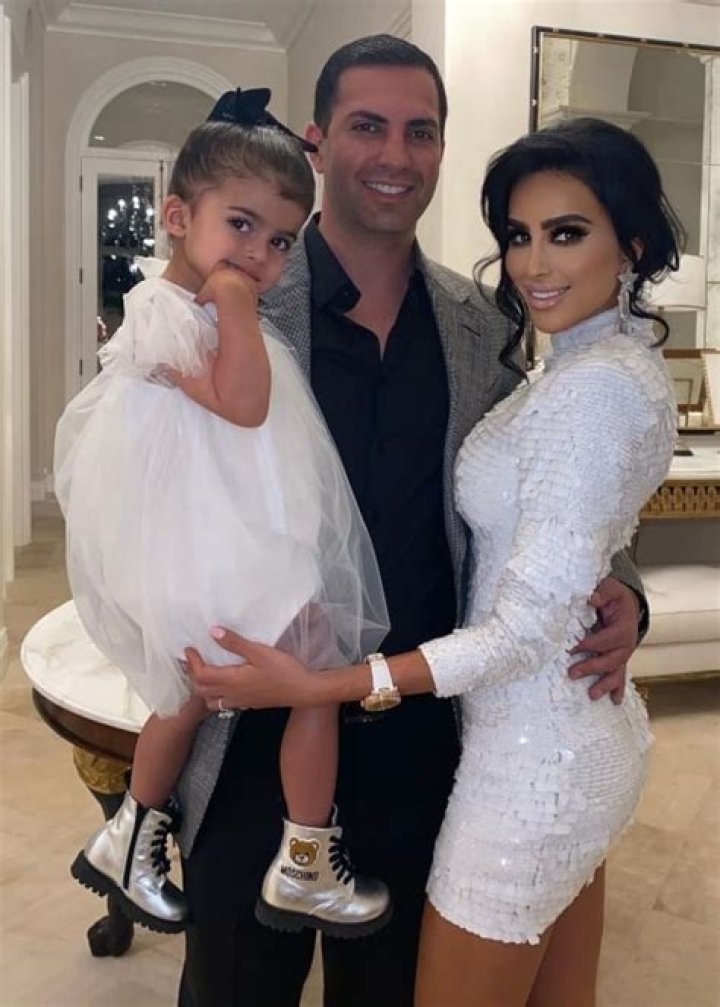 Lilly Ghalichi - Bio, Age, Wiki, Facts and Family