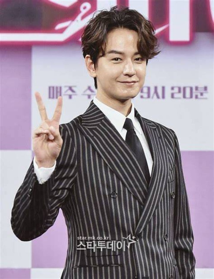 Lim Ju-hwan - Bio, Age, height, Wiki, Facts and Family
