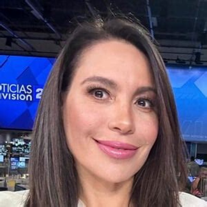 Lindsay Casinelli: TV Show Host Detailed Bio, Age, Birthday, & Height Insights and more