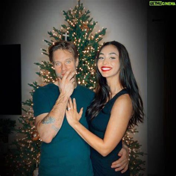 Lindsey Morgan - Bio, Age, Wiki, Facts and Family