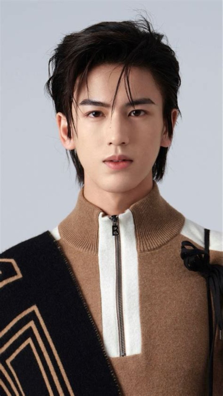 Ling Zhang: Dancer Detailed Bio, Age, Birthday, & Height Insights and more