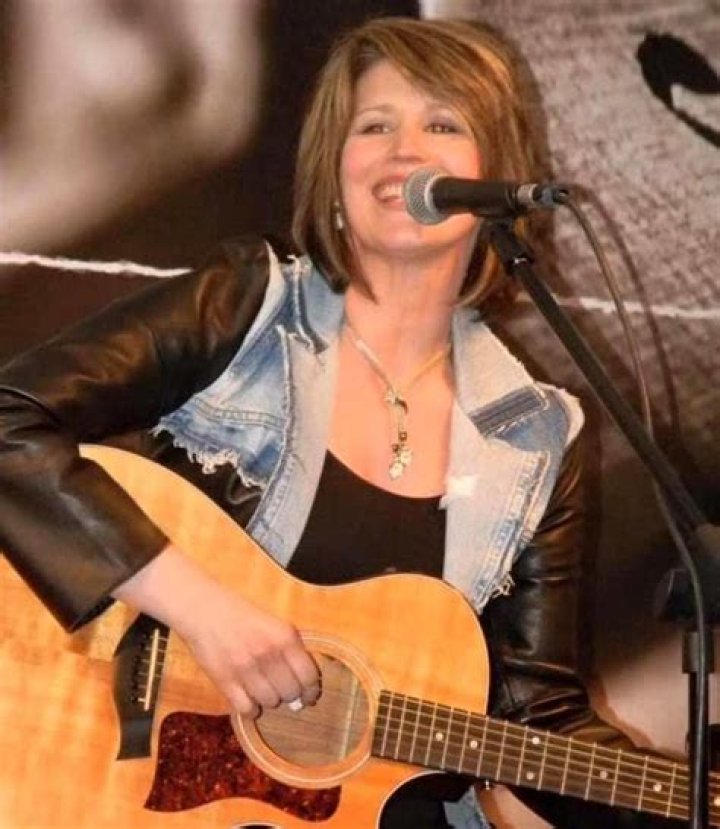 Lisa Brokop - Bio, Age, Wiki, Facts and Family