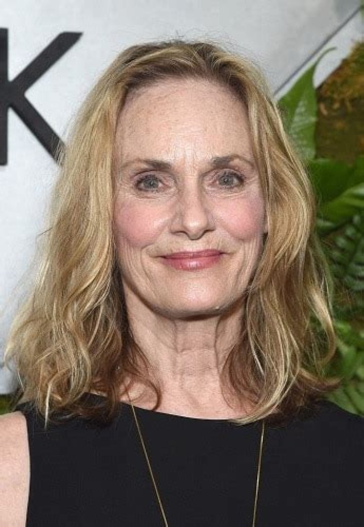 Lisa Emery - Bio, Age, Birthday, Wiki, Facts and Family
