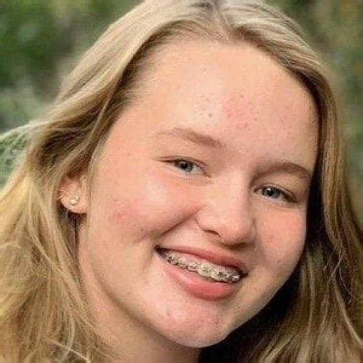 Lola Holderness - Bio, Age, Wiki, Facts and Family