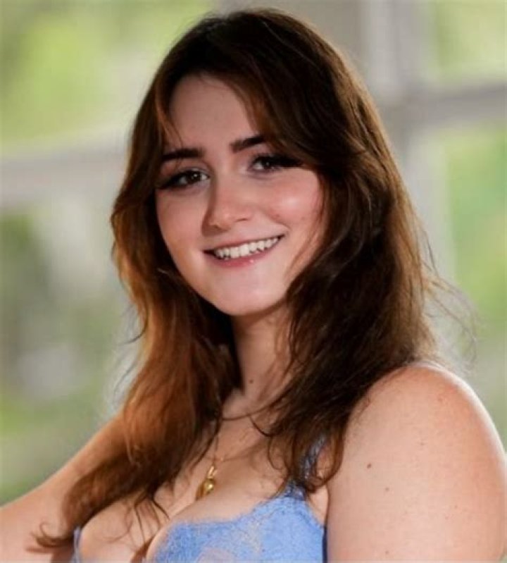 Lola Saunders - Bio, Age, Wiki, Facts and Family