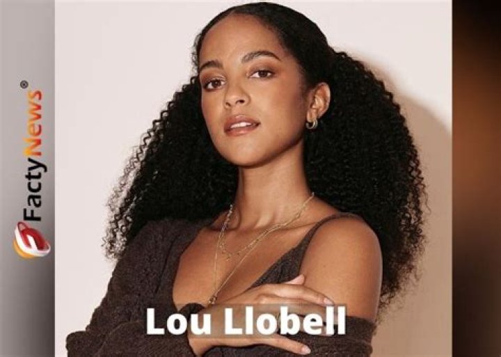 Lou Llobell - Bio, Age, Birthday, Wiki, Facts and Family