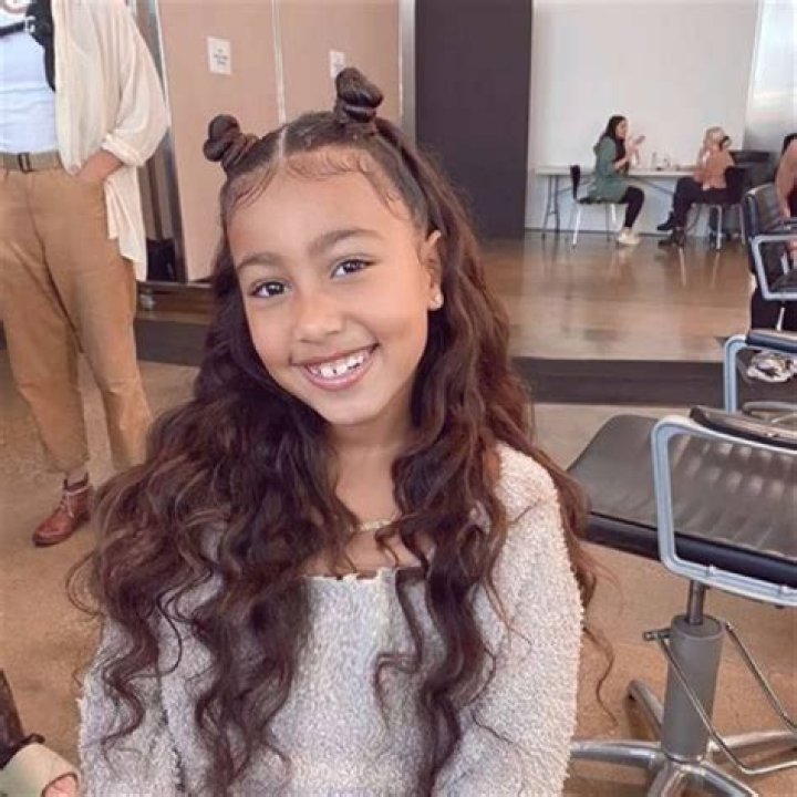 Lourdes Munguia - Bio, Age, Wiki, Facts and Family