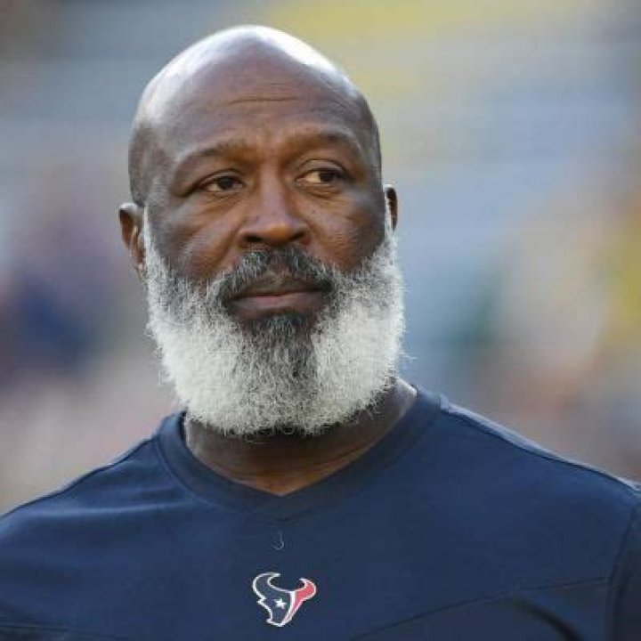 Lovie Smith - Bio, Age, net worth, Wiki, Facts and Family