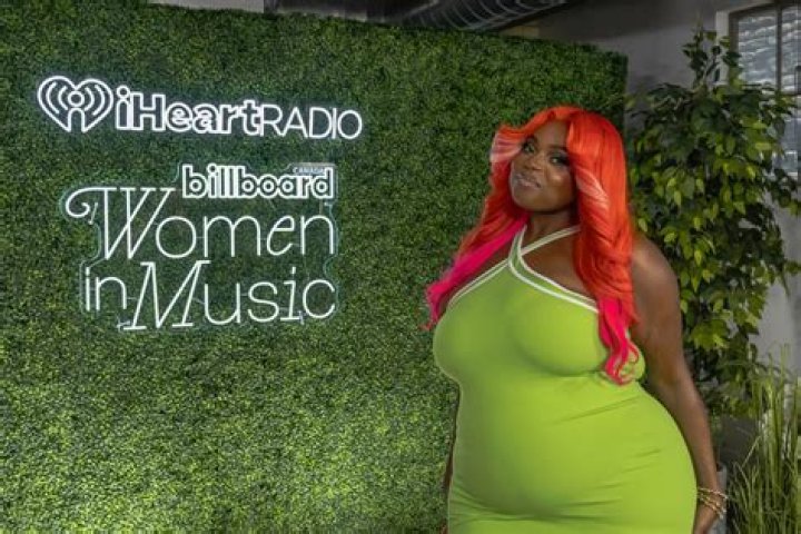 Lu Kala: Pop Singer Detailed Bio, Age, Birthday, & Height Insights and more