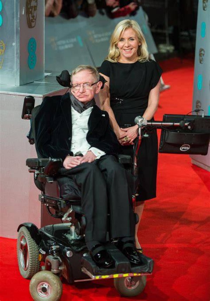 Lucy Hawking - Bio, Age, Wiki, Facts and Family