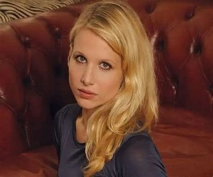 Lucy Punch - Bio, Age, Wiki, Facts and Family
