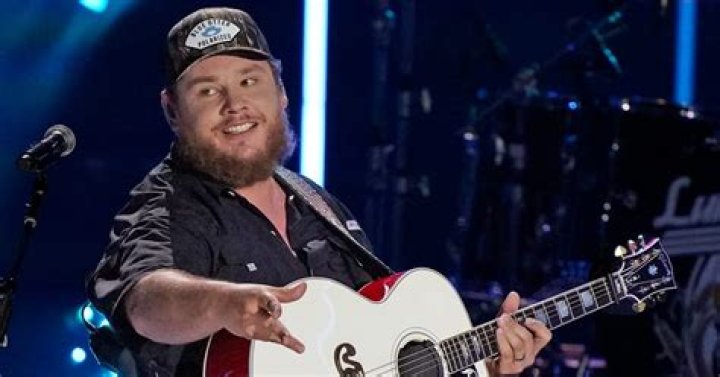 Luke Combs - Bio, Age, net worth, Wiki, Facts and Family