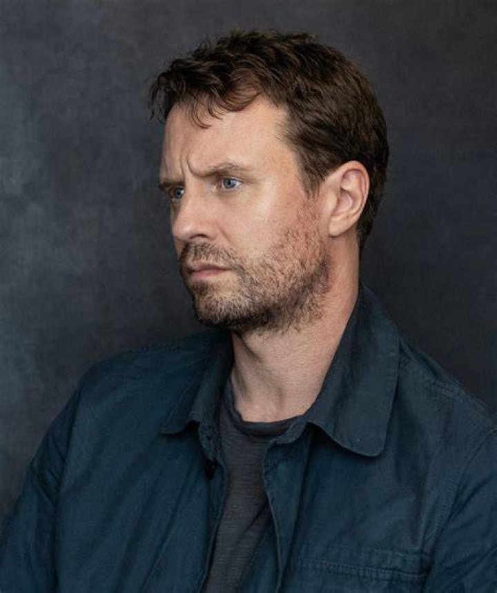 Luke Mably - Bio, Age, height, Wiki, Facts and Family