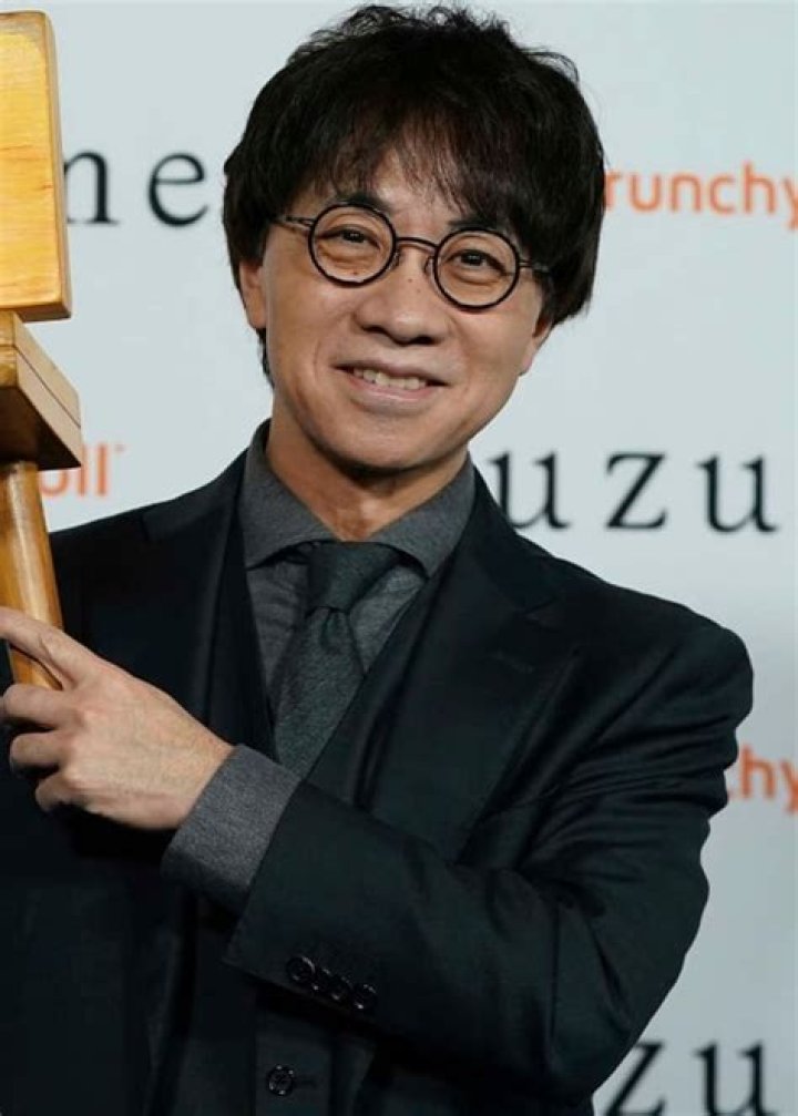 Makoto Shinkai - Bio, Age, Wiki, Facts and Family