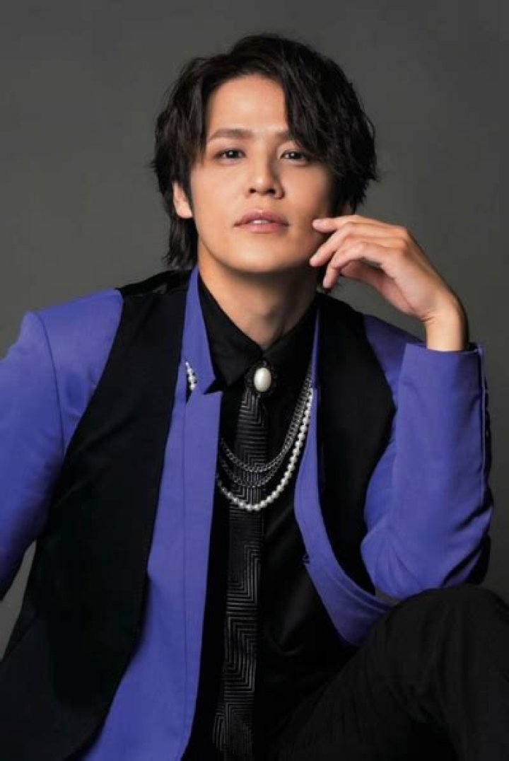 Mamoru Miyano - Bio, Age, height, Wiki, Facts and Family