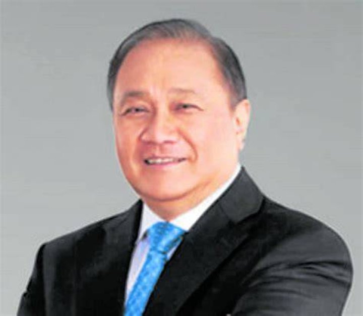 Manuel Pangilinan - Bio, Age, Wiki, Facts and Family
