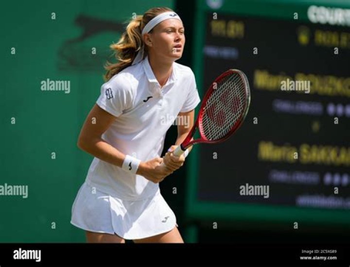 Marie Bouzková: Tennis Player Detailed Bio, Age, Birthday, & Height Insights and more
