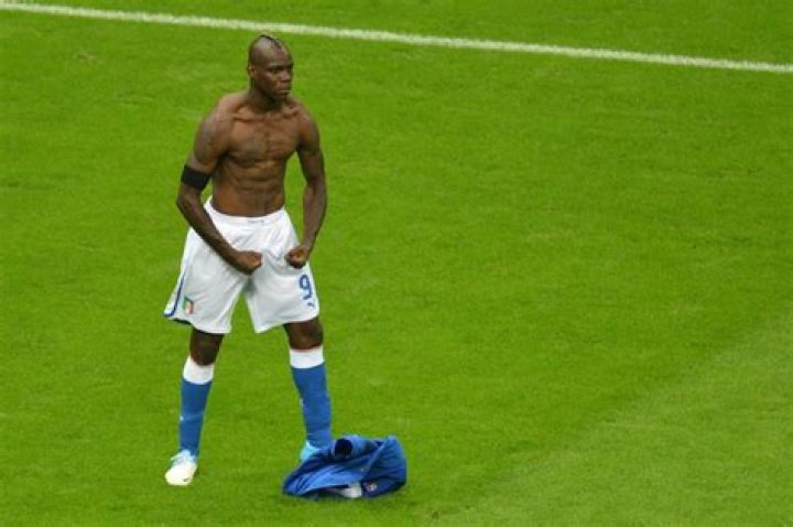 Mario Balotelli - Bio, Age, net worth, weight, height, Wiki, Facts and Family