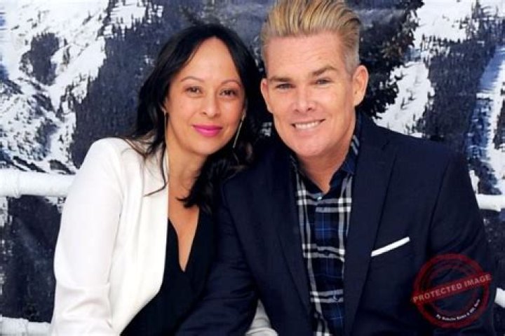 Mark McGrath - Bio, Age, net worth, height, Wiki, Facts and Family
