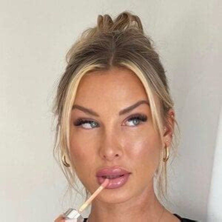 Marta Mielczarska - Bio, Age, Wiki, Facts and Family