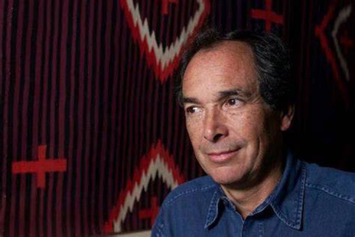 Martin Cruz Smith - Bio, Age, Wiki, Facts and Family