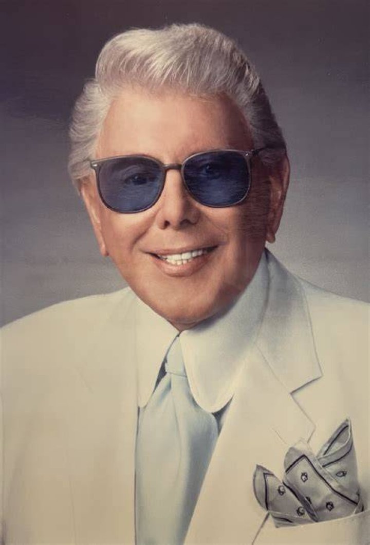 Marvin Zindler - Bio, Age, Wiki, Facts and Family
