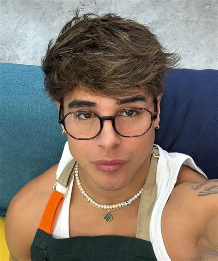 Matias Sebastian Ochoa - Bio, Age, Wiki, Facts and Family