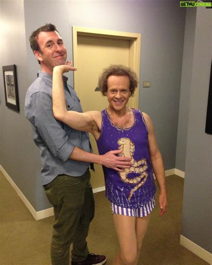 Matt Braunger - Bio, Age, height, Wiki, Facts and Family