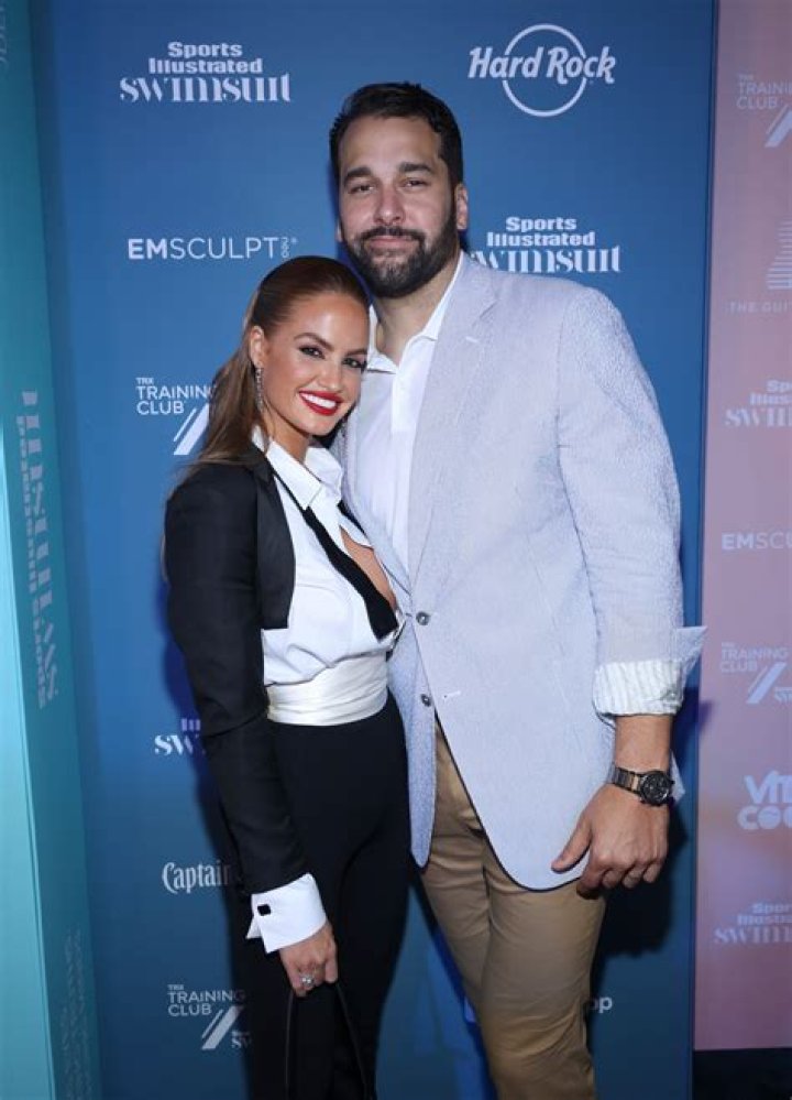 Matt Kalil - Bio, Age, net worth, siblings, weight, Wiki, Facts and Family
