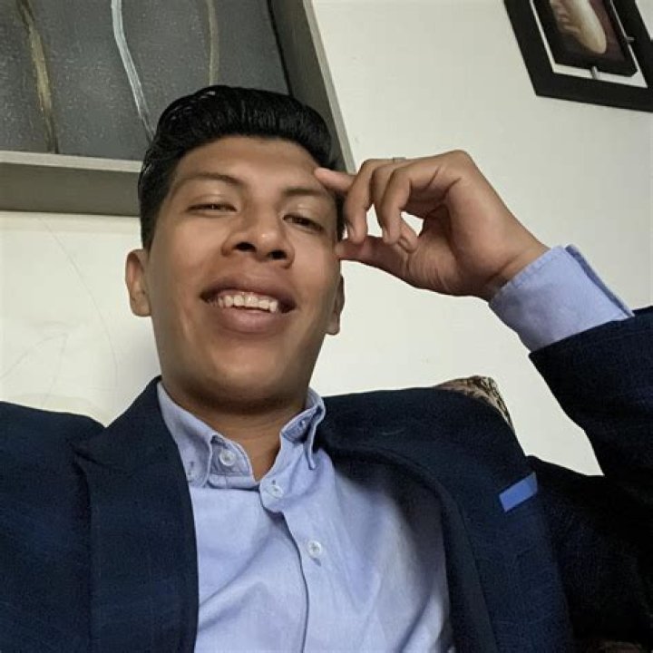 Mauricio Hernandez - Biography, Age, Wiki, Facts and Family