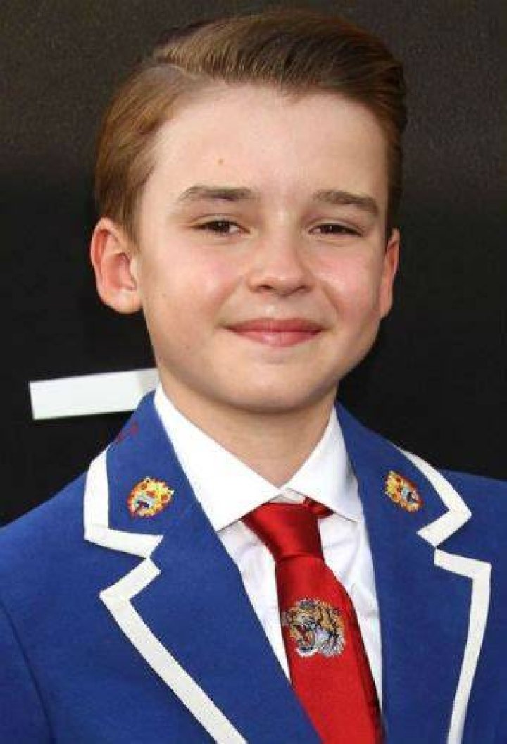 Maxwell Jenkins - Bio, Age, weight, height, Wiki, Facts and Family