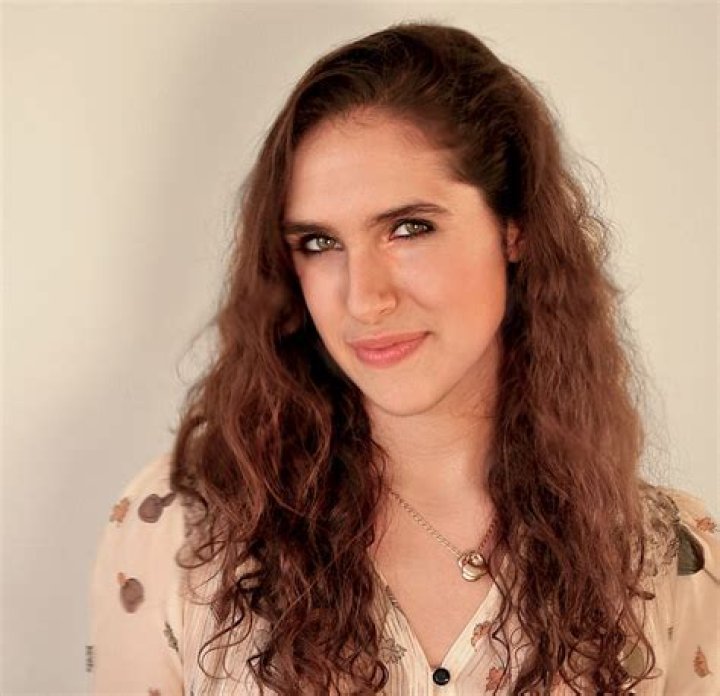Megan Amram - Bio, Age, Wiki, Facts and Family