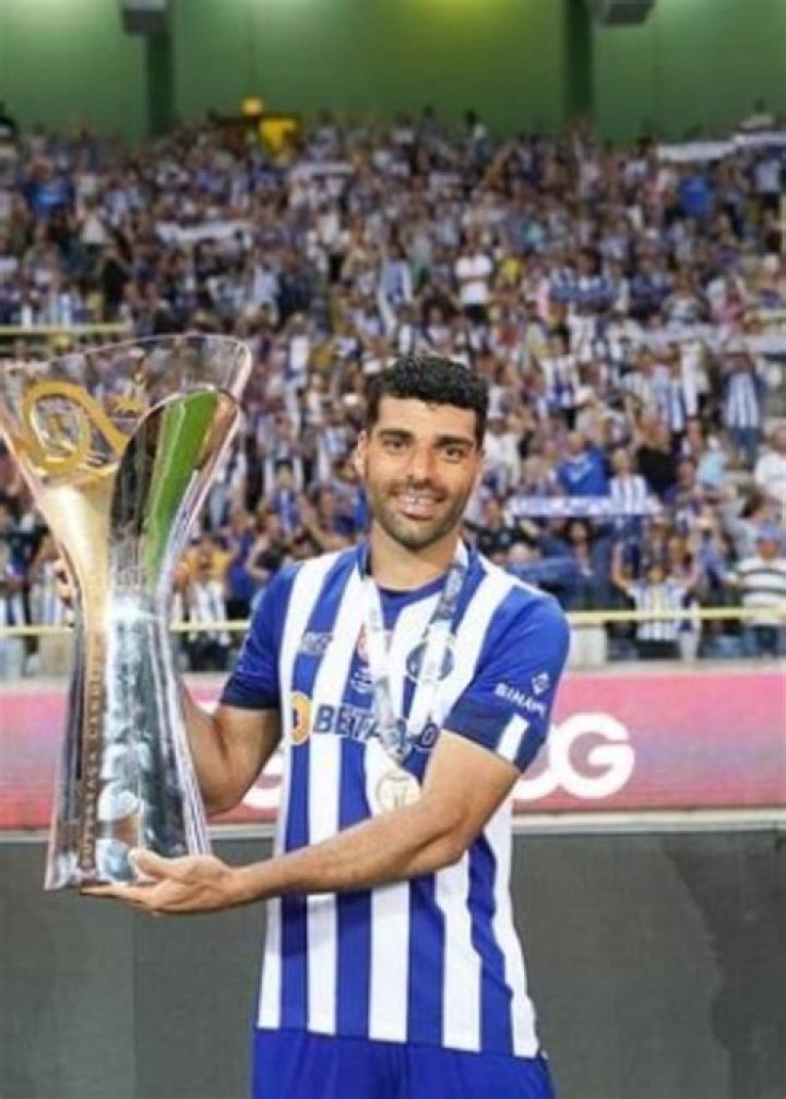 Mehdi Taremi - Bio, Age, siblings, height, weight, Wiki, Facts and Family