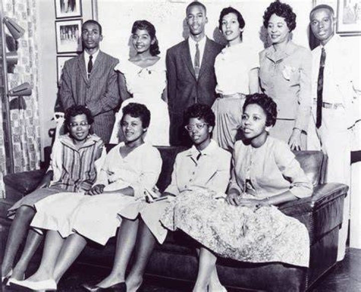Melba Patillo Beals - Bio, Age, Wiki, Facts and Family