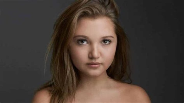 Mia McKenna-Bruce - Bio, Age, Wiki, Facts and Family