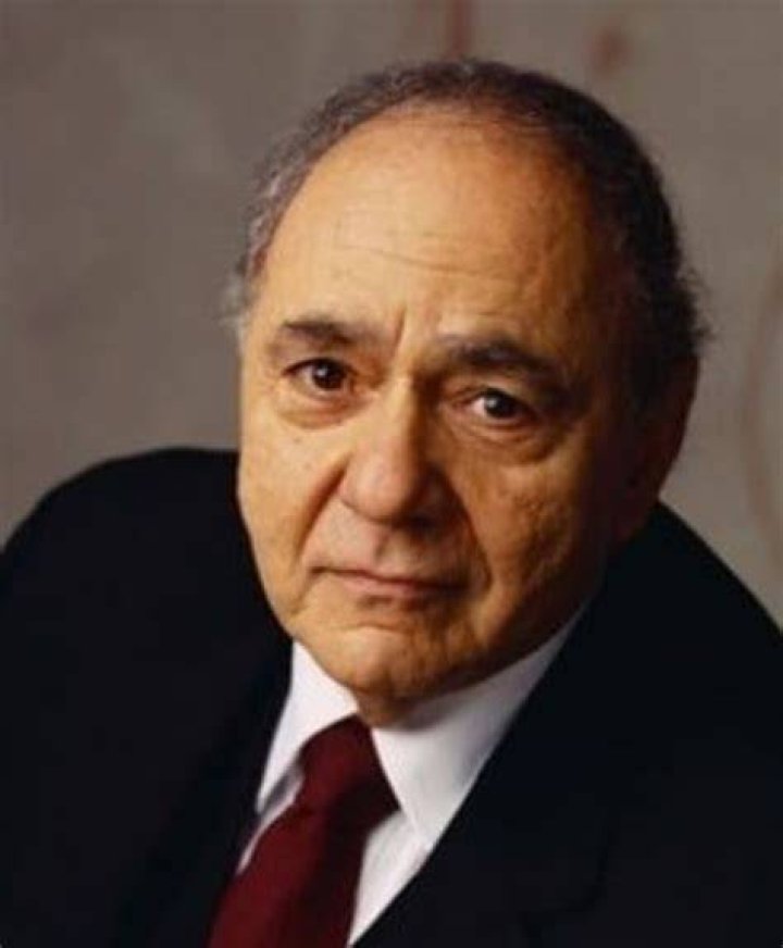 Michael Constantine - Bio, Age, Wiki, Facts and Family