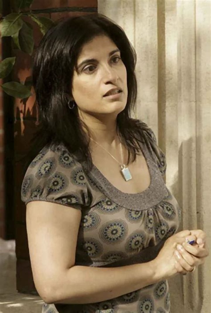Mina Anwar - Bio, Age, Wiki, Facts and Family