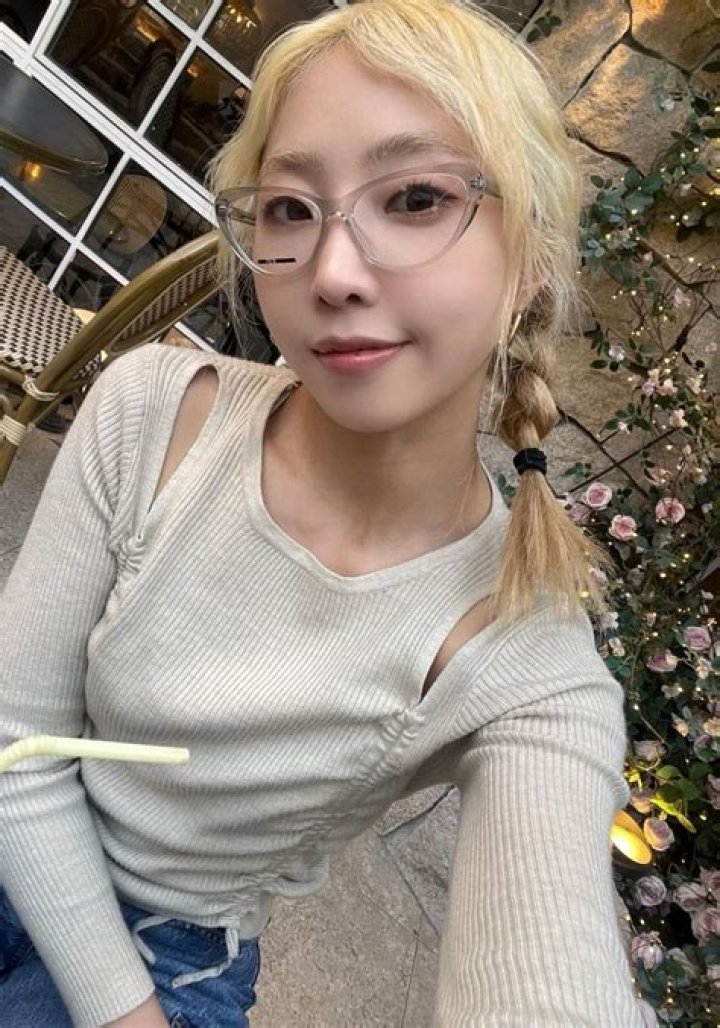 Minzy - Bio, Age, Wiki, Facts and Family
