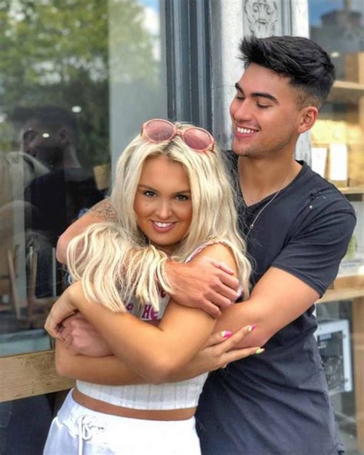 Misha Grimes - Bio, Age, Wiki, Facts and Family