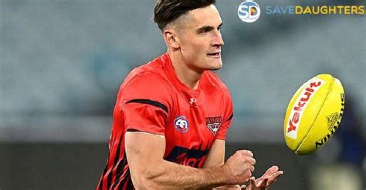 Mitch Hibberd(realitystar) - Biography, Age, Net Worth, Wikipedia, Spotify, TikTok, Facebook, Facts and Family